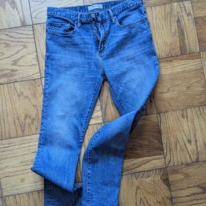 GAP Men's Straight Jeans in Classic Blue